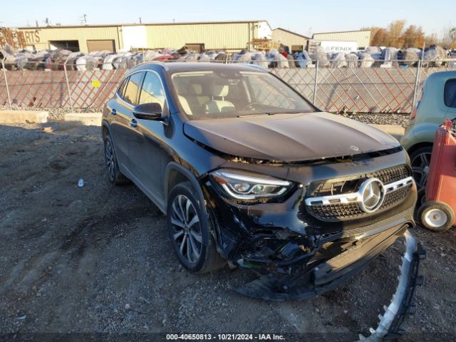  Salvage Mercedes-Benz GLA