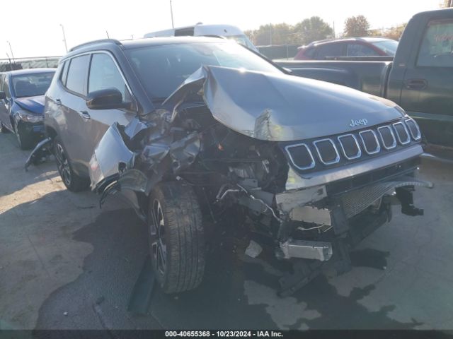  Salvage Jeep Compass