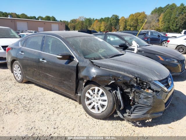  Salvage Nissan Altima