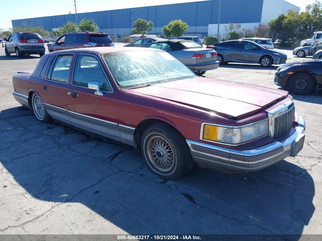 1990 LINCOLN TOWN CAR SEDAN 4 DOOR | 1LNCM82FXLY750749