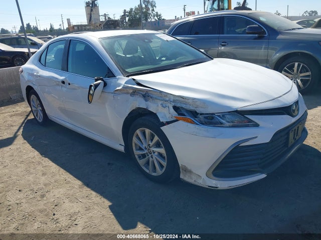 2022 TOYOTA CAMRY Sedan | 4T1C11AK8NU682993