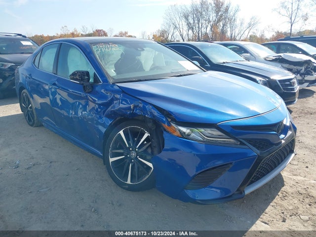 ブルーブルー　まとめ売り【21個】　売り切り 2019 TOYOTA CAMRY Sedan | 4T1B61HK8KU286089