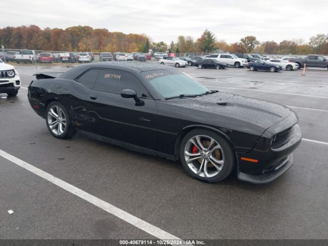  Salvage Dodge Challenger