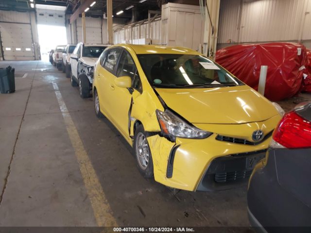  Salvage Toyota Prius v