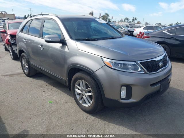  Salvage Kia Sorento