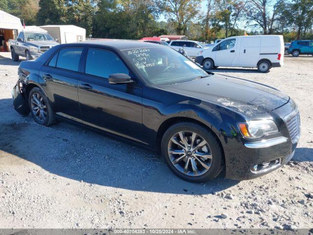  Salvage Chrysler 300