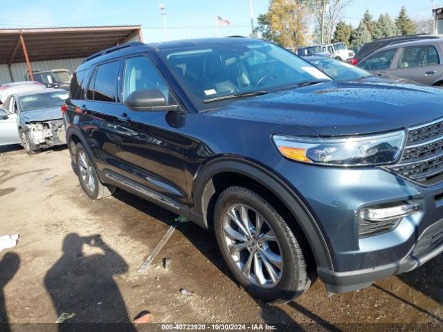  Salvage Ford Explorer