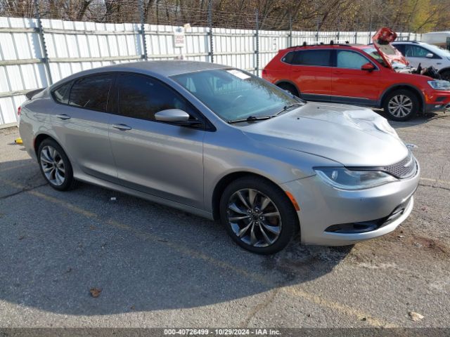  Salvage Chrysler 200