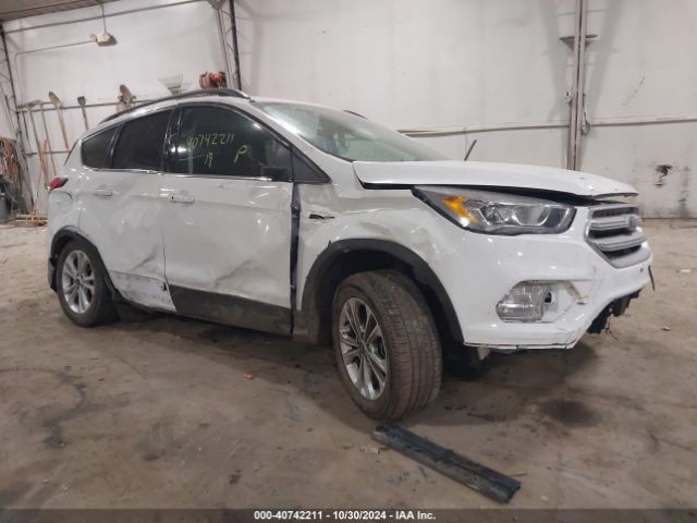  Salvage Ford Escape