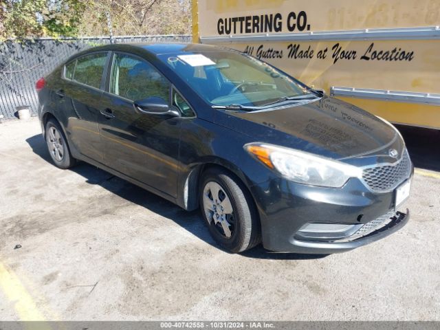  Salvage Kia Forte