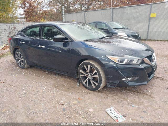  Salvage Nissan Maxima