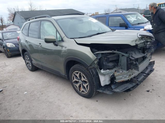  Salvage Subaru Forester