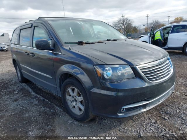  Salvage Chrysler Town & Country