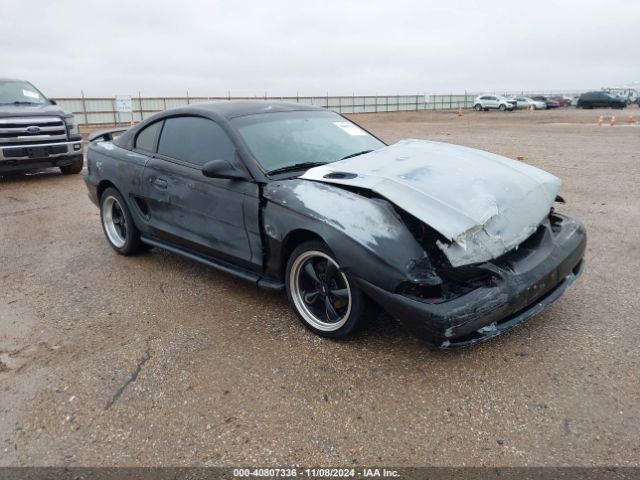  Salvage Ford Mustang