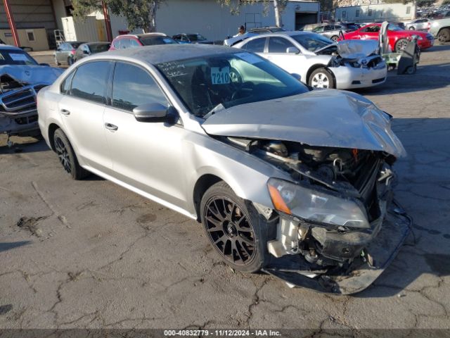  Salvage Volkswagen Passat