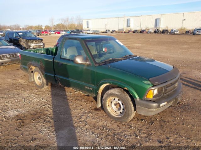  Salvage Chevrolet S-10