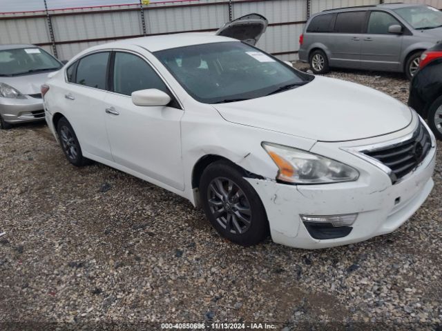  Salvage Nissan Altima