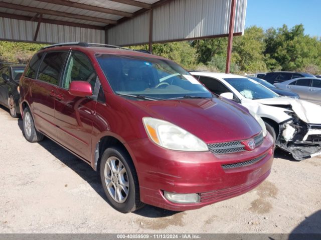  Salvage Toyota Sienna