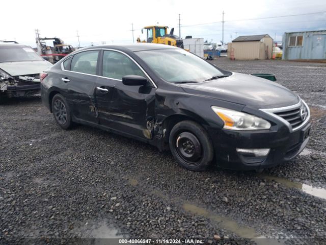  Salvage Nissan Altima