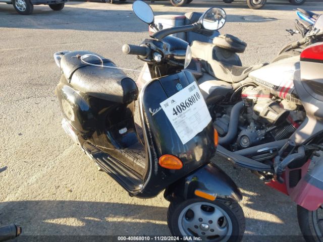 Global Auto Auctions: 2004 VESPA M198F
