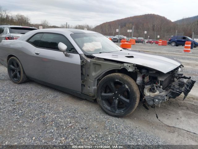  Salvage Dodge Challenger