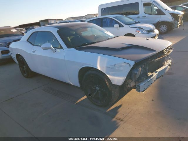  Salvage Dodge Challenger