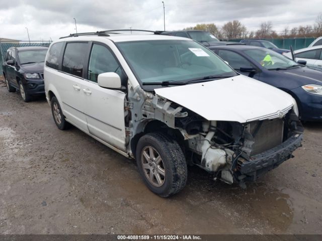  Salvage Chrysler Town & Country