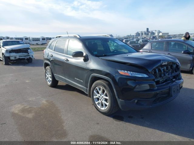  Salvage Jeep Cherokee