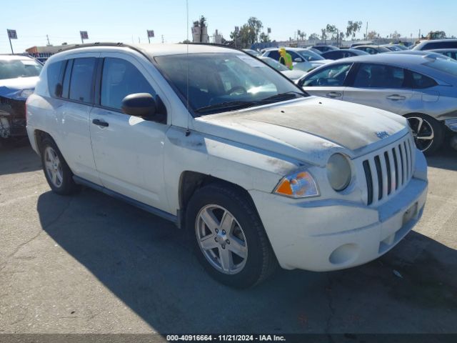  Salvage Jeep Compass