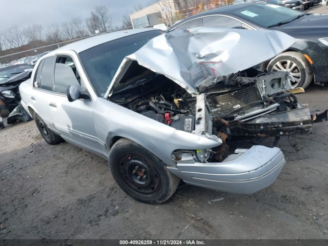  Salvage Ford Crown Victoria