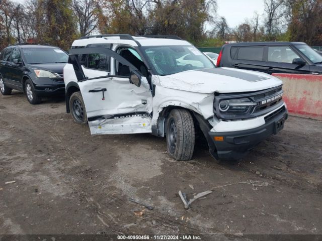  Salvage Ford Bronco