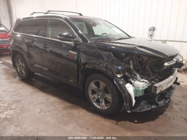  Salvage Toyota Highlander