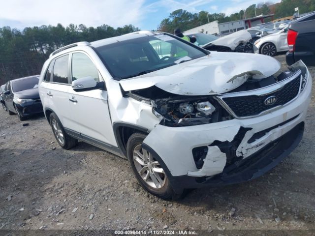  Salvage Kia Sorento