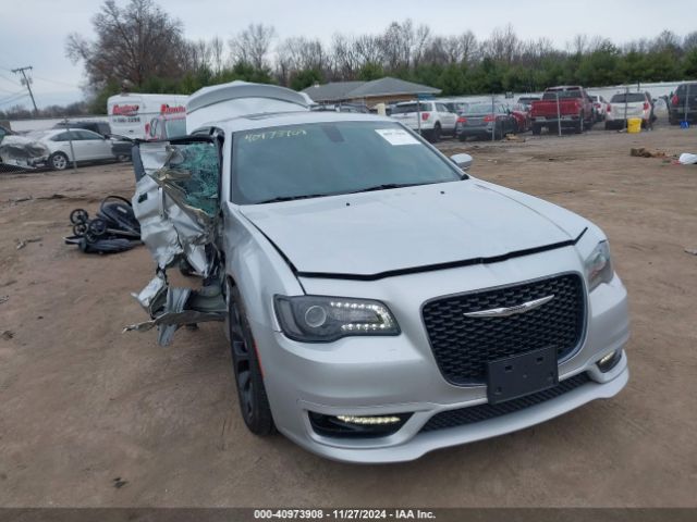  Salvage Chrysler 300