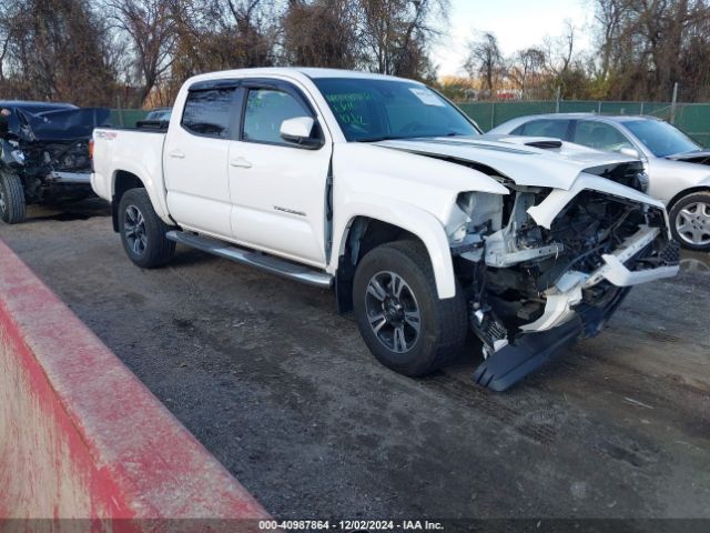  Salvage Toyota Tacoma