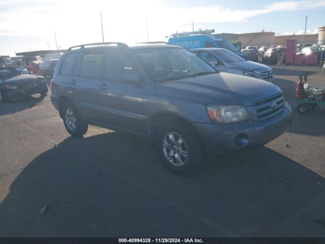  Salvage Toyota Highlander