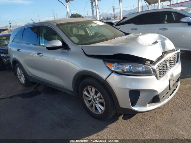  Salvage Kia Sorento