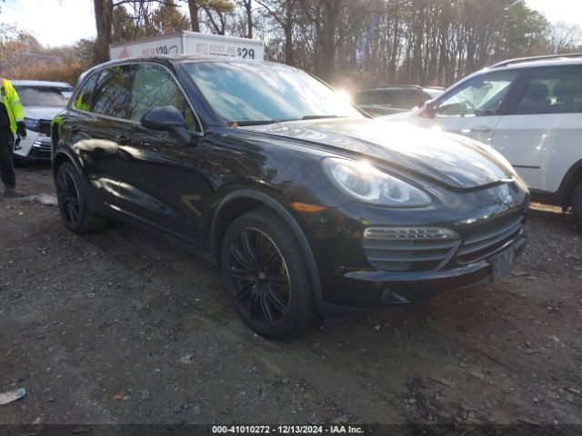  Salvage Porsche Cayenne