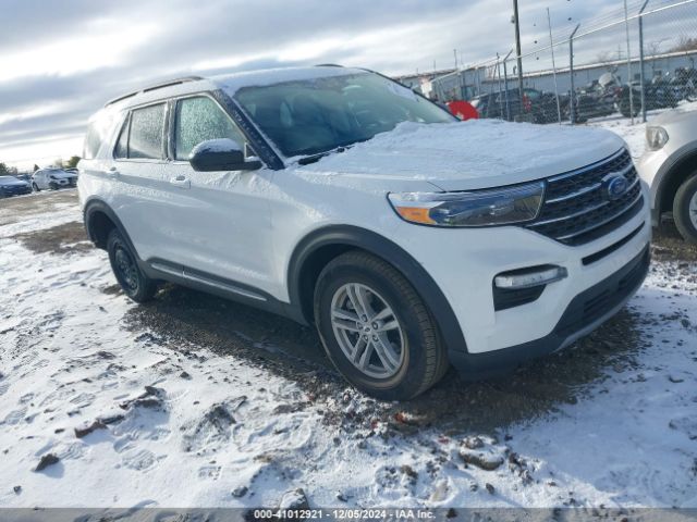  Salvage Ford Explorer