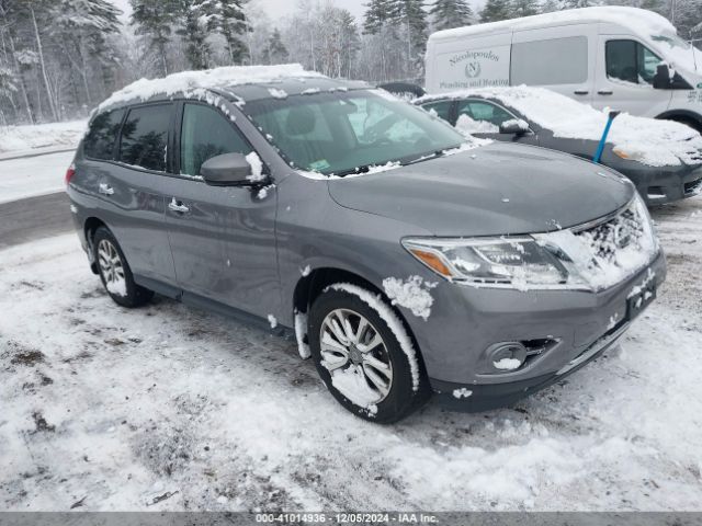  Salvage Nissan Pathfinder