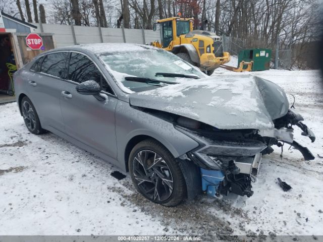 2025 KIA K5 Sedan | KNAG64J7XS5282702