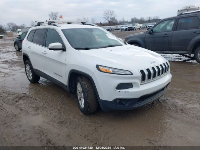  Salvage Jeep Cherokee