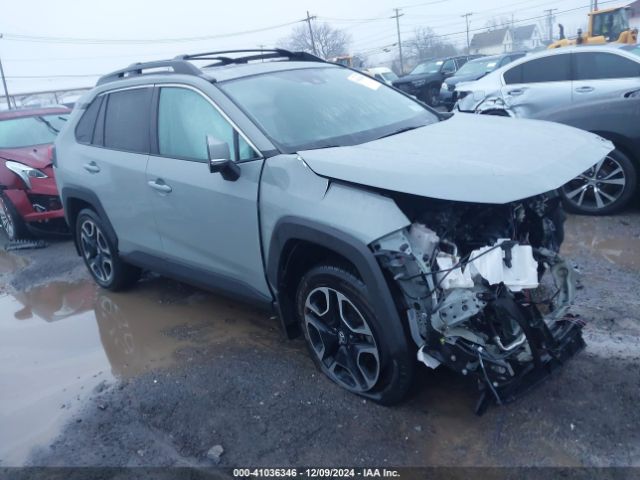  Salvage Toyota RAV4