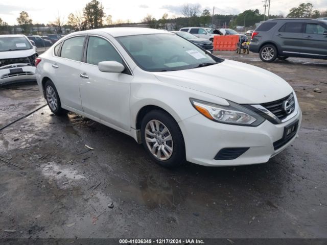  Salvage Nissan Altima