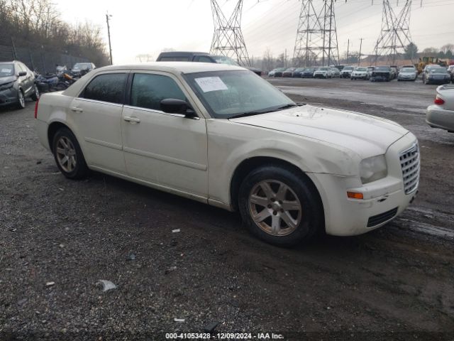  Salvage Chrysler 300