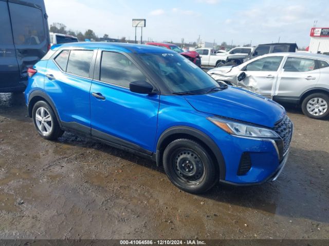  Salvage Nissan Kicks