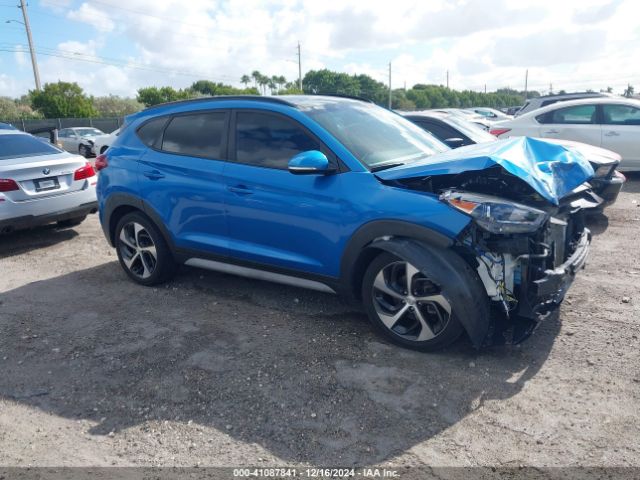  Salvage Hyundai TUCSON