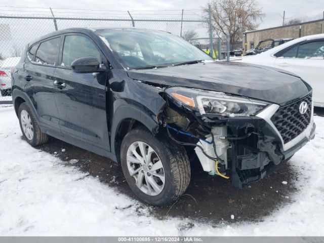  Salvage Hyundai TUCSON