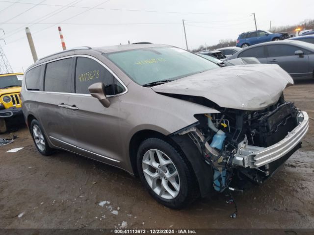  Salvage Chrysler Pacifica