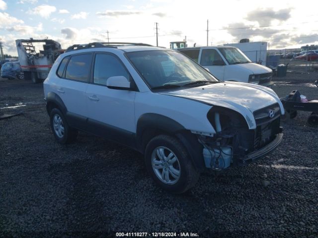  Salvage Hyundai TUCSON